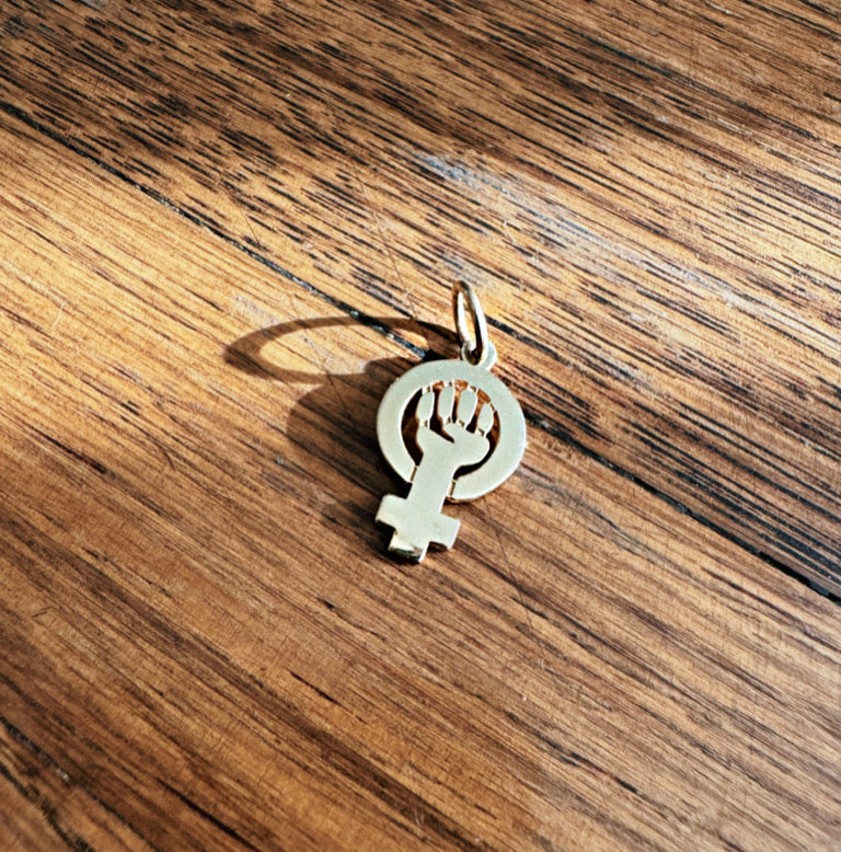 The Isobella (The Feminist Pendant)