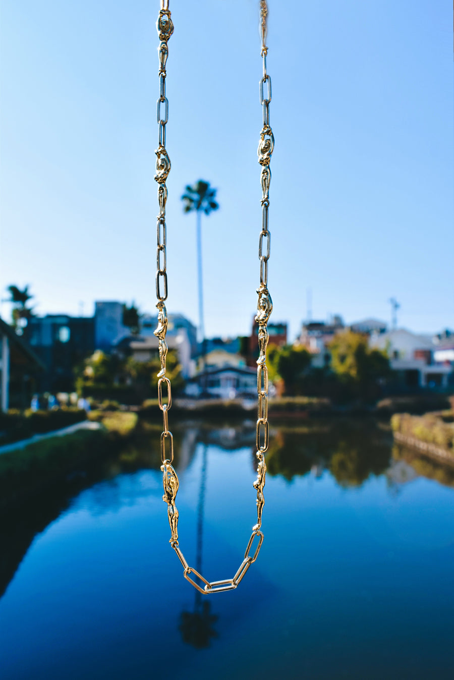 Rosita Park (The Goddess Diamond Necklace)